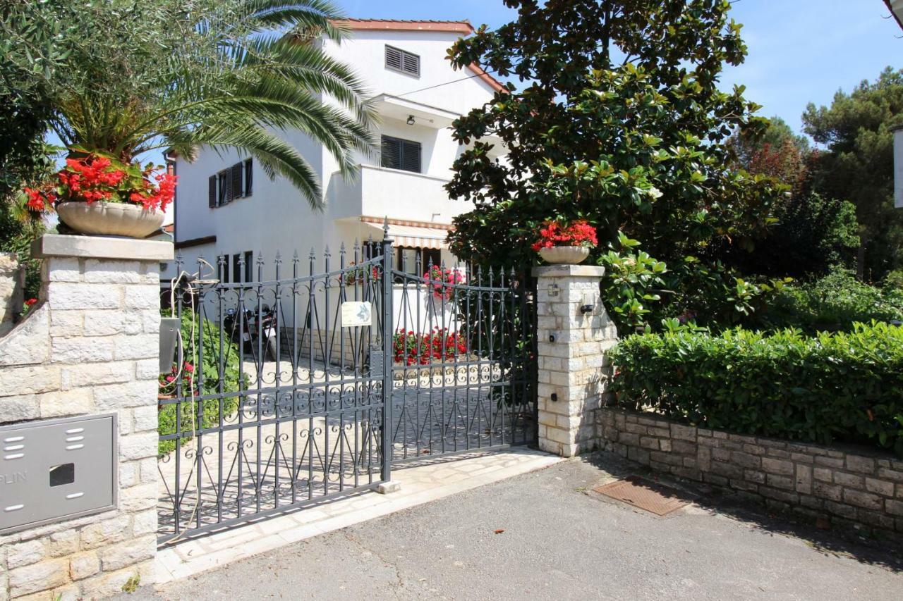 Apartments Sabina Poreč Eksteriør billede