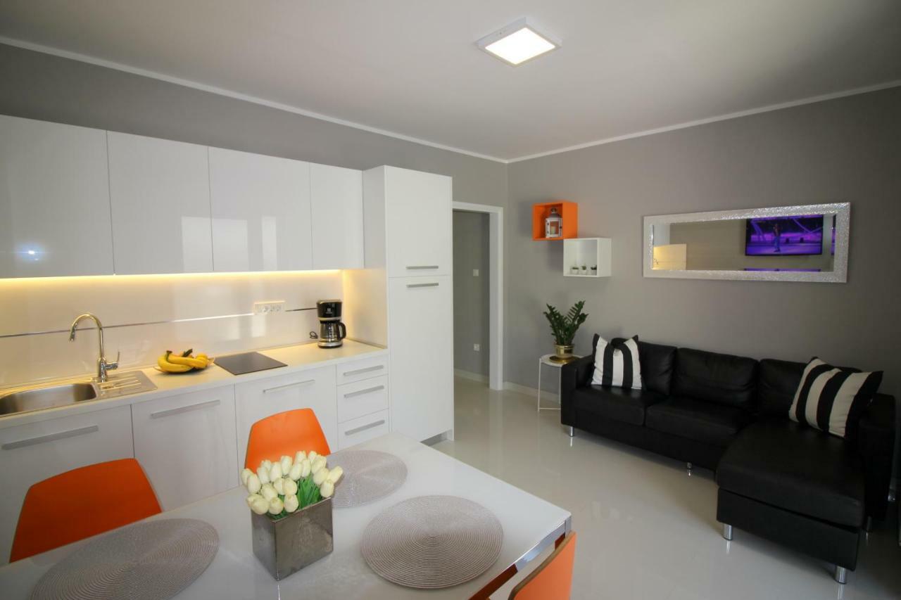 Apartments Sabina Poreč Eksteriør billede
